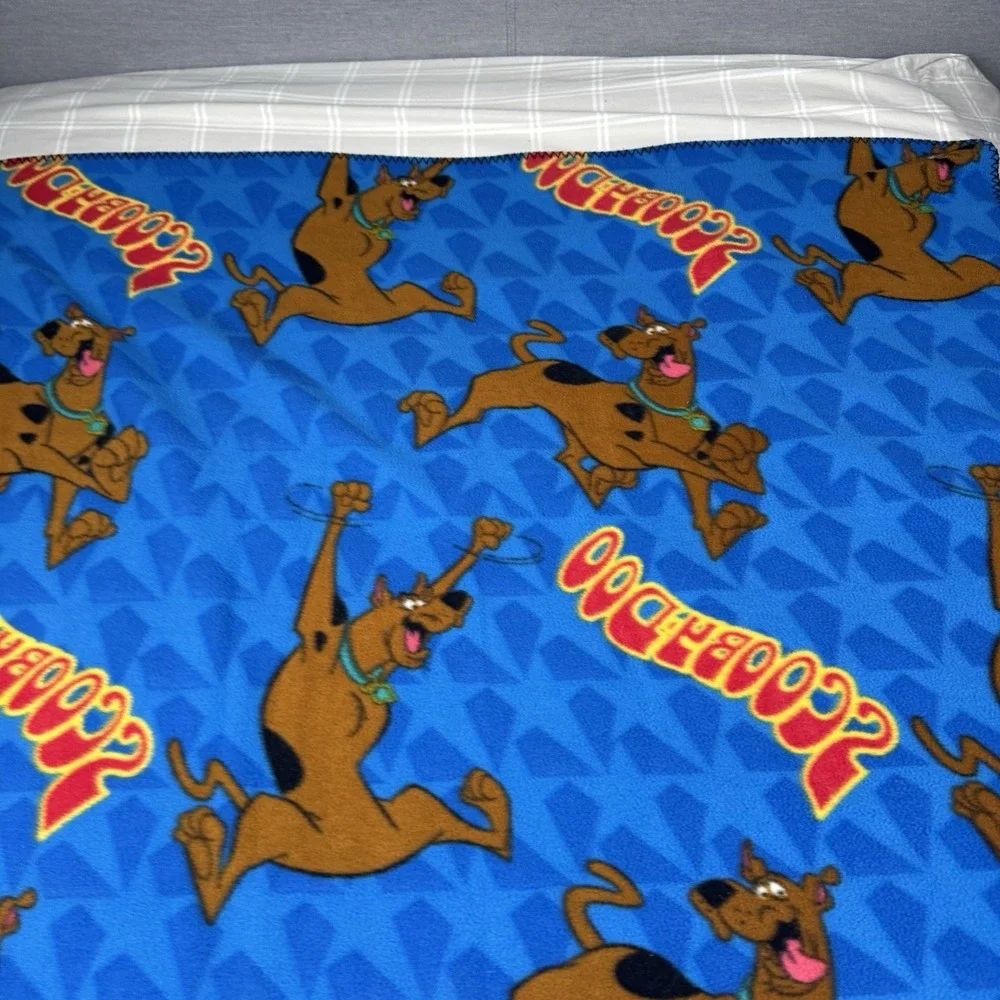 Scooby-Doo Vintage 2003 Fleece Throw Blanket Blue Hanna-Barbera 46x60